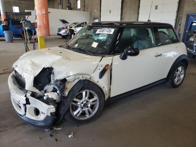 2013 MINI COOPER, 