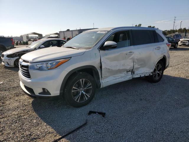 5TDKKRFH6GS502488 - 2016 TOYOTA HIGHLANDER XLE 白色 照片 1