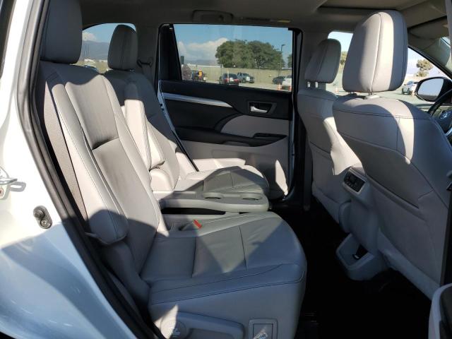 5TDKKRFH6GS502488 - 2016 TOYOTA HIGHLANDER XLE 白色 照片 11