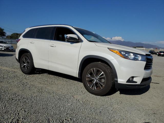 5TDKKRFH6GS502488 - 2016 TOYOTA HIGHLANDER XLE 白色 照片 4