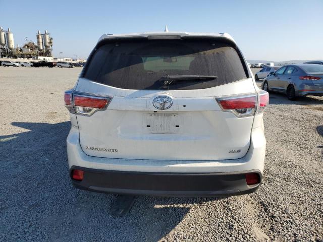 5TDKKRFH6GS502488 - 2016 TOYOTA HIGHLANDER XLE 白色 照片 6