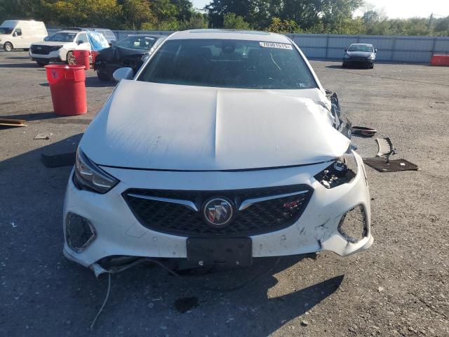 W04GS6SS6K1042545 - 2019 BUICK REGAL GS WHITE photo 5
