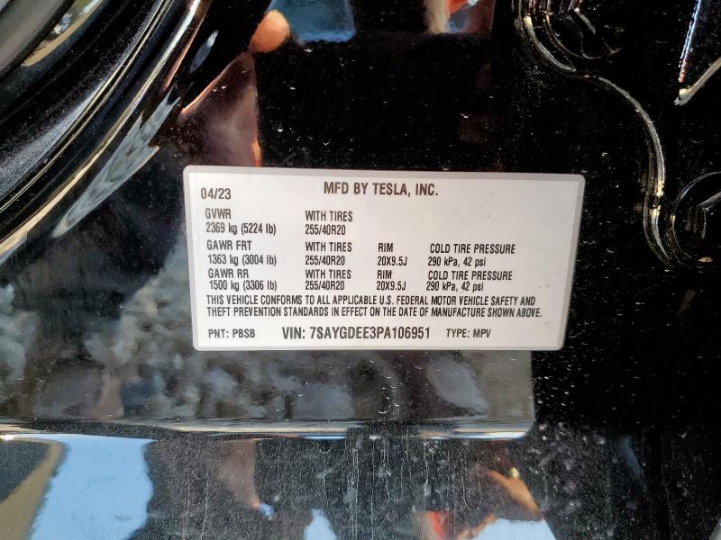 7SAYGDEE3PA106951 - 2023 TESLA MODEL Y Чорний фото 12