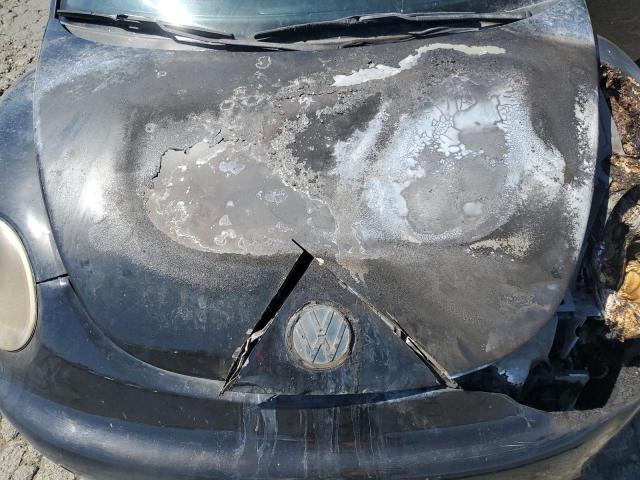 3VWBK21C92M416987 - 2002 VOLKSWAGEN NEW BEETLE GL 黑色 照片 11