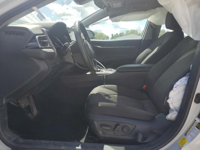 4T1C11AK8PU107571 - 2023 TOYOTA CAMRY LE 白色 照片 7