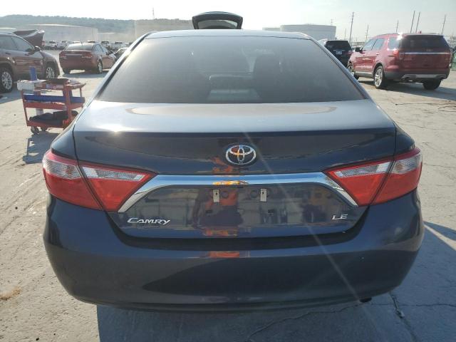 4T1BF1FK2HU722561 - 2017 TOYOTA CAMRY LE BLUE photo 6