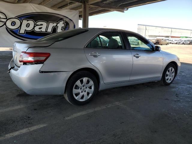 4T4BF3EK7BR089761 - 2011 TOYOTA CAMRY BASE SILVER photo 3