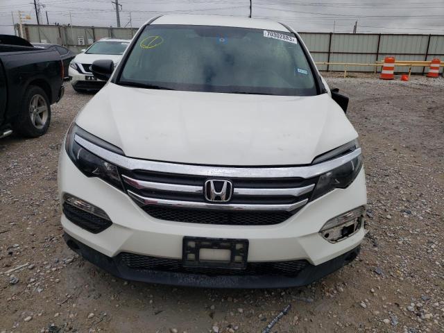 5FNYF5H15HB037568 - 2017 HONDA PILOT LX WHITE photo 5