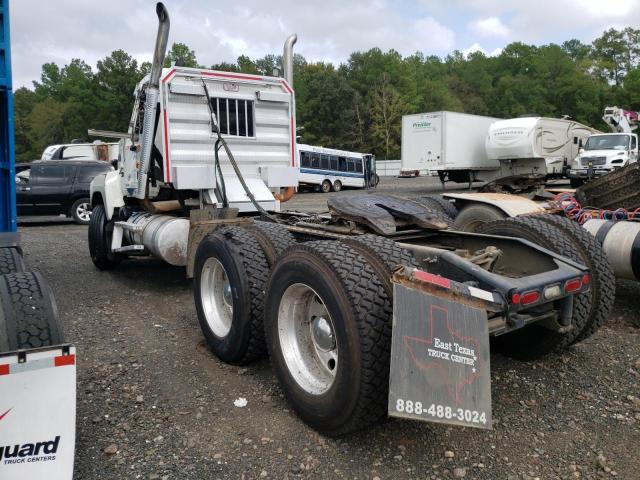 1M1PN4GY4LM006710 - 2020 MACK PINNACLE WHITE photo 3