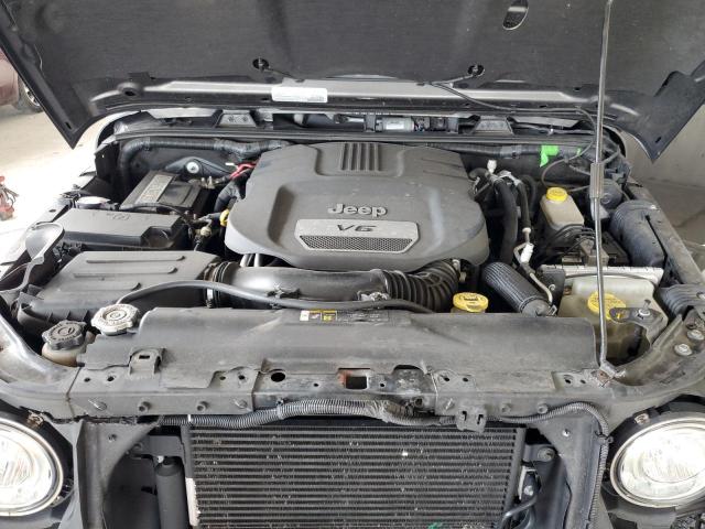 1C4HJWEG9JL887672 - 2018 JEEP WRANGLER U SAHARA Boz foto 11