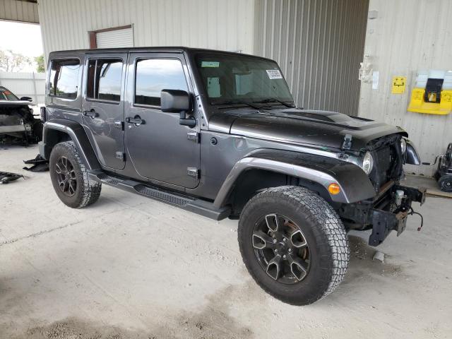 1C4HJWEG9JL887672 - 2018 JEEP WRANGLER U SAHARA Boz foto 4