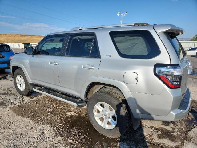 JTEBU5JR5G5351860 - 2016 TOYOTA 4RUNNER SR5/SR5 PREMIUM 银色 照片 2