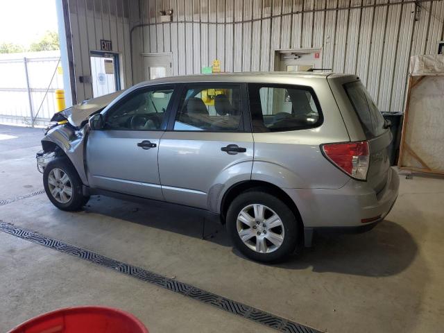 JF2SH6AC1AH757314 - 2010 SUBARU FORESTER 2.5X Күміс фото 2