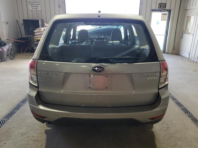 JF2SH6AC1AH757314 - 2010 SUBARU FORESTER 2.5X Күміс фото 6