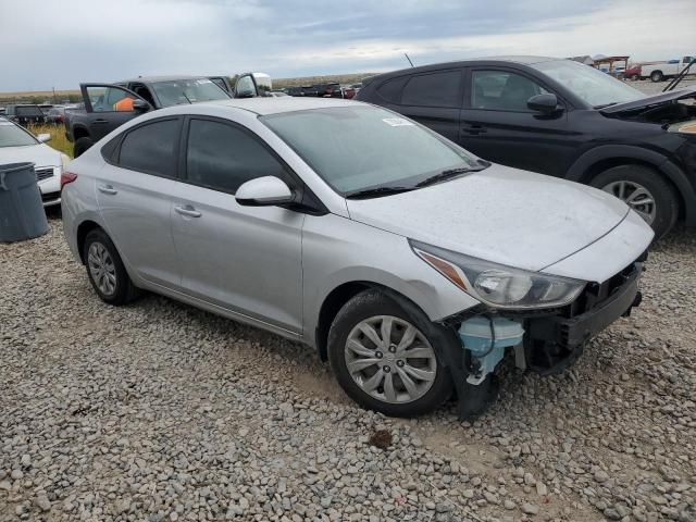 3KPC24A61LE121651 - 2020 HYUNDAI ACCENT SE 灰色 照片 4