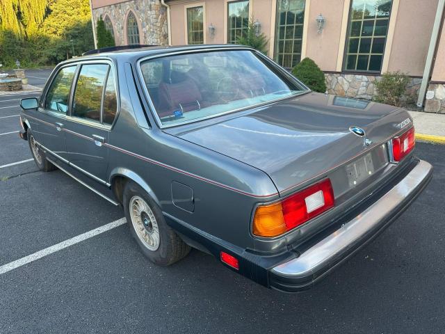 WBAFF3303B7351238 - 1981 BMW 733 I GRAY photo 2