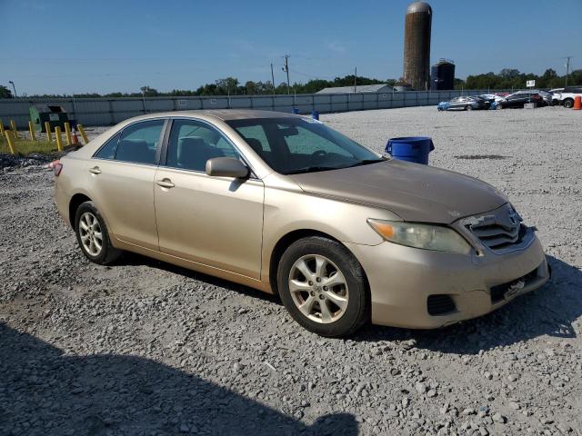 4T1BF3EK3BU719124 - 2011 TOYOTA CAMRY BASE GOLD photo 4