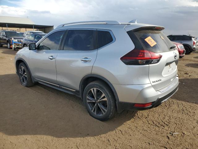 JN8AT2MV6JW303767 - 2018 NISSAN ROGUE S SILVER photo 2