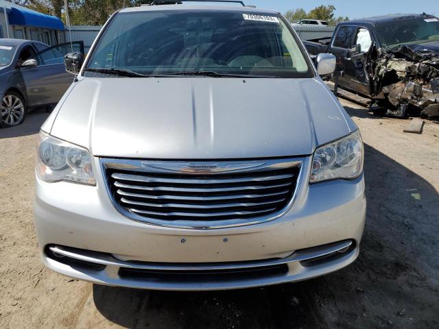 2C4RC1BG5CR308967 - 2012 CHRYSLER TOWN & COU TOURING SILVER photo 5