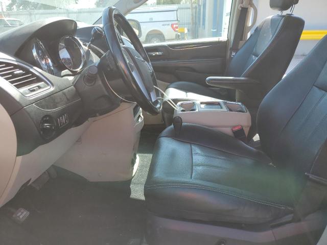 2C4RC1BG5CR308967 - 2012 CHRYSLER TOWN & COU TOURING SILVER photo 7