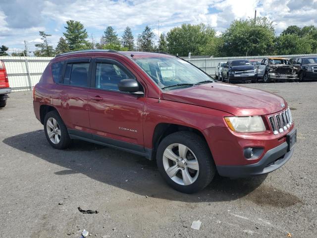 1C4NJDEBXDD234536 - 2013 JEEP COMPASS LATITUDE MAROON photo 4