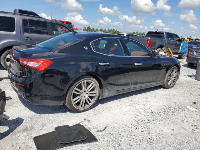 ZAM57YSLXK1311029 - 2019 MASERATI GHIBLI S Սև լուսանկար 3