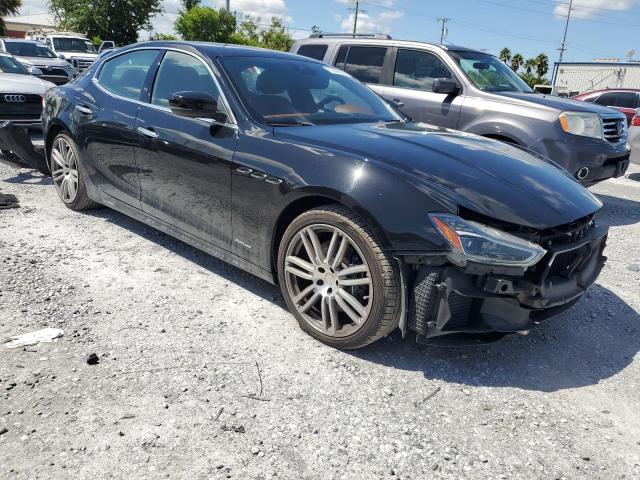 ZAM57YSLXK1311029 - 2019 MASERATI GHIBLI S Սև լուսանկար 4