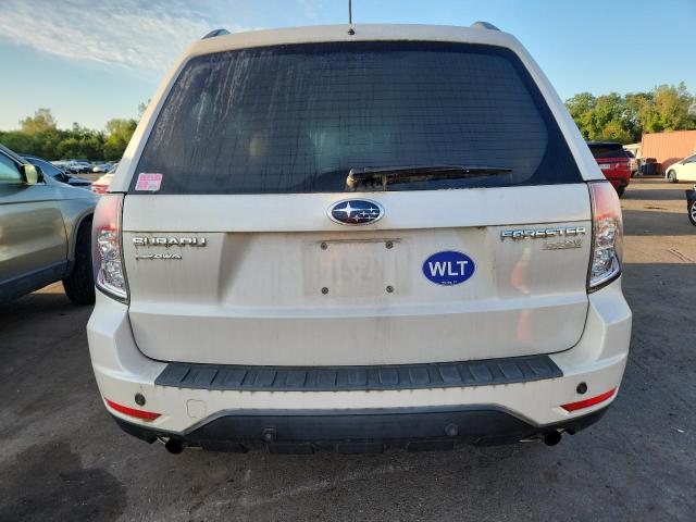 JF2SHADC2CH455743 - 2012 SUBARU FORESTER 2.5X PREMIUM WHITE photo 6