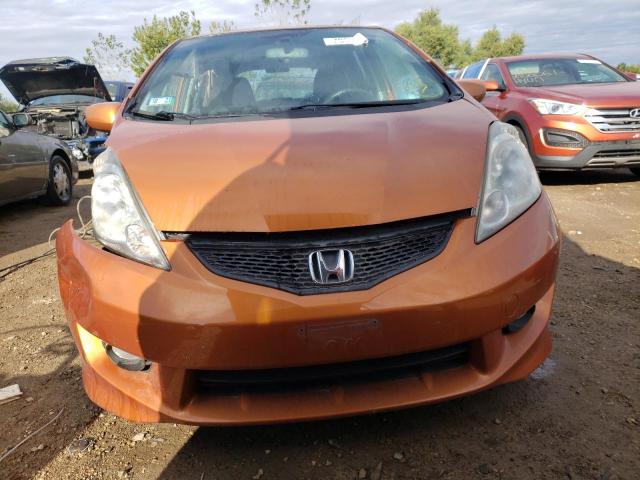 JHMGE8H47AC022260 - 2010 HONDA FIT SPORT ORANGE photo 5