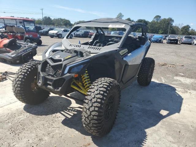 3JBVGAY45KK002789 - 2019 CAN-AM MAVERICK X TURBO GRAY photo 2