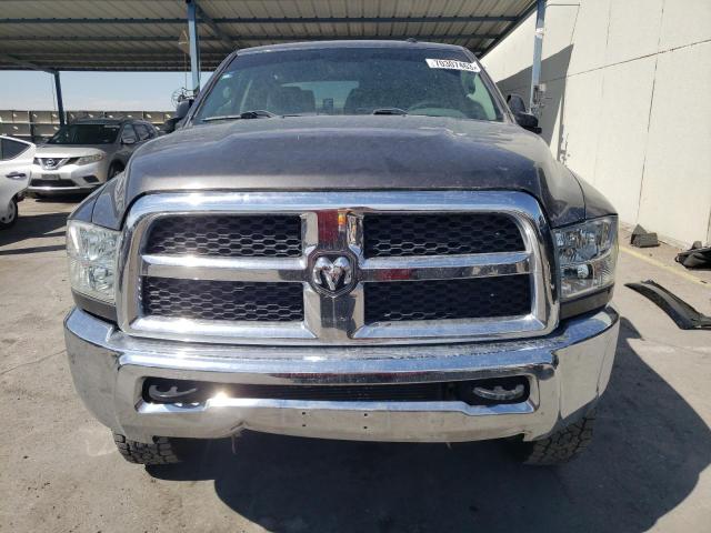 3C6UR5CL1JG223758 - 2018 RAM 2500 ST GRAY photo 5