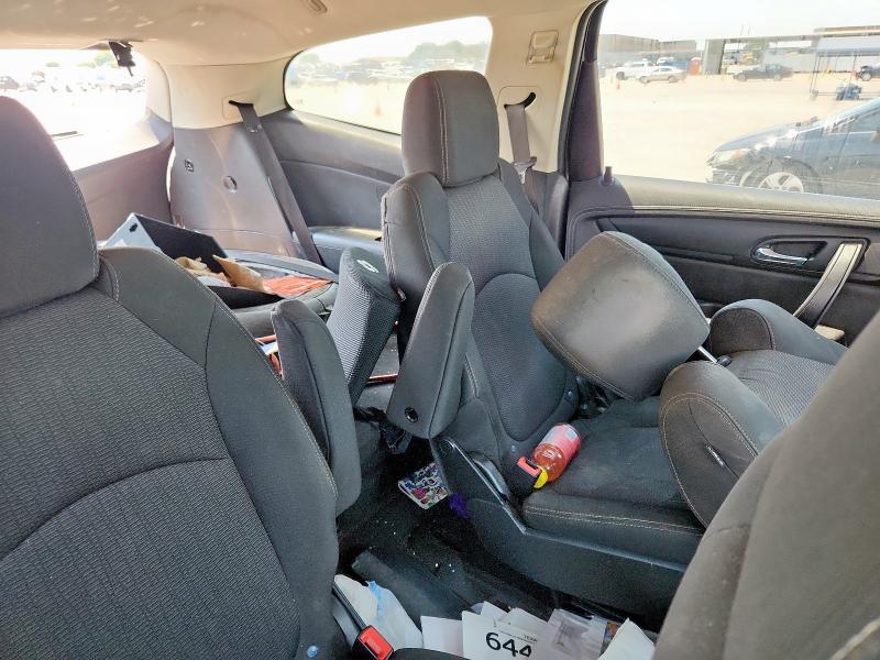 1GNKRGKD9HJ240457 - 2017 CHEVROLET TRAVERSE LT Silber Foto 11