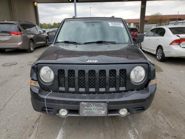 1C4NJRFB1GD597906 - 2016 JEEP PATRIOT LATITUDE BLACK photo 5