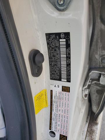 JTDKARFU0J3065483 - 2018 TOYOTA PRIUS 白色 照片 23