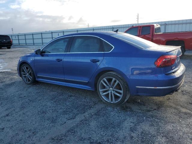 1VWDT7A31HC066297 - 2017 VOLKSWAGEN PASSAT R-LINE Blau Foto 2