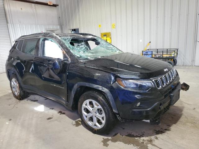 3C4NJDBN6RT110280 - 2024 JEEP COMPASS LATITUDE Қара фото 4