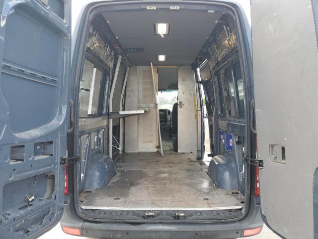 WD3PE7CD8JP637096 - 2018 MERCEDES-BENZ SPRINTER 2500 ნაცრისფერი ფოტო 10