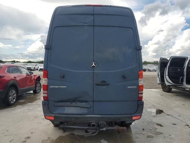 WD3PE7CD8JP637096 - 2018 MERCEDES-BENZ SPRINTER 2500 ნაცრისფერი ფოტო 6