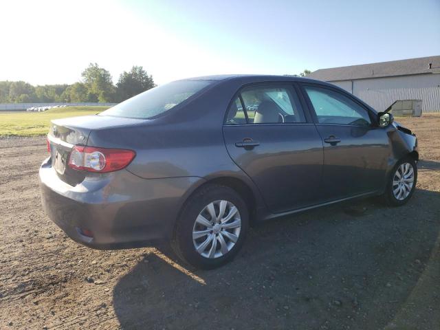 5YFBU4EE3DP075697 - 2013 TOYOTA COROLLA BASE ნაცრისფერი ფოტო 3