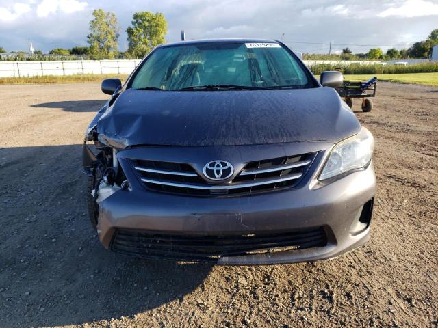 5YFBU4EE3DP075697 - 2013 TOYOTA COROLLA BASE ნაცრისფერი ფოტო 5