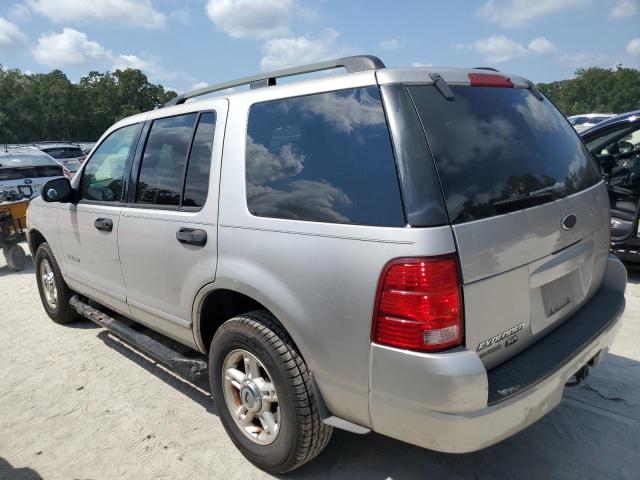 1FMZU73K44UA24152 - 2004 FORD EXPLORER XLT SILVER photo 2