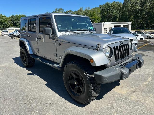 1C4HJWEGXEL236766 - 2014 JEEP WRANGLER U SAHARA SILVER photo 4