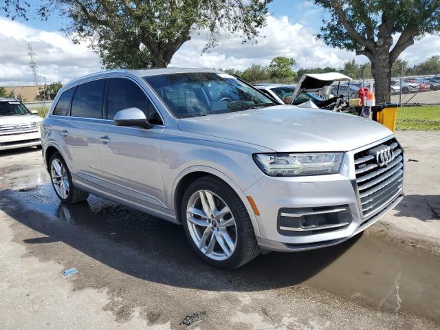 WA1VAAF79HD004401 - 2017 AUDI Q7 PRESTIGE SILVER photo 4