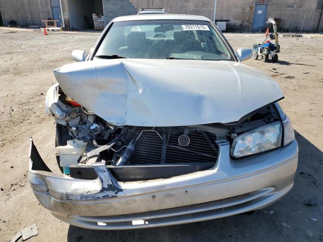 4T1BG22K21U025440 - 2001 TOYOTA CAMRY CE SILVER photo 5