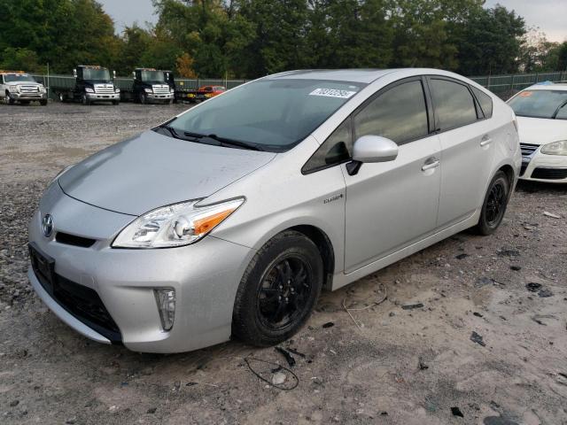 2015 TOYOTA PRIUS, 