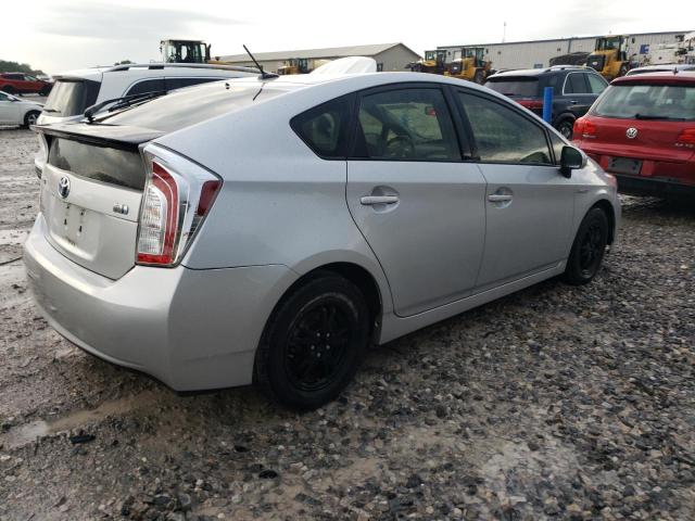 JTDKN3DU4F1927305 - 2015 TOYOTA PRIUS ვერცხლისფერი ფოტო 3