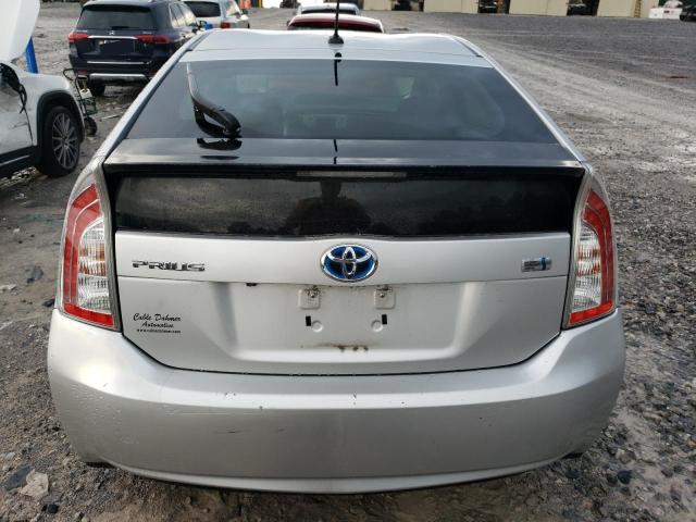 JTDKN3DU4F1927305 - 2015 TOYOTA PRIUS ვერცხლისფერი ფოტო 6