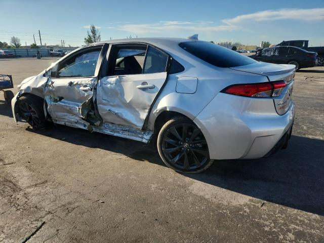 5YFS4MCE8PP154824 - 2023 TOYOTA COROLLA SE Gümüş foto 4