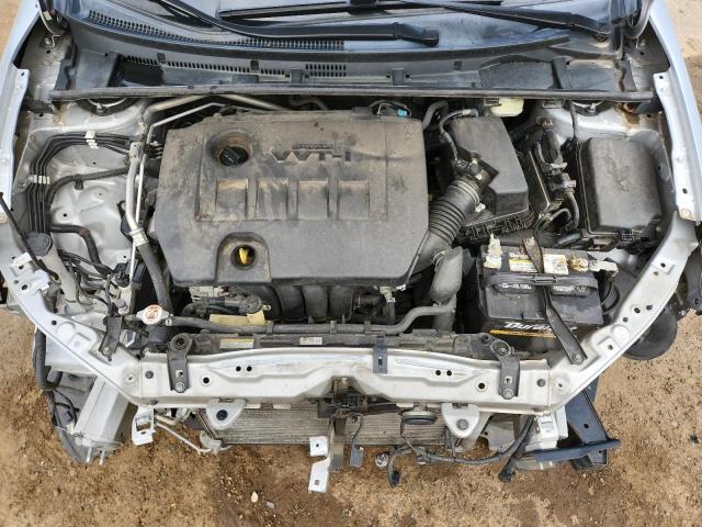 5YFBURHE7JP751752 - 2018 TOYOTA COROLLA L SILVER photo 11