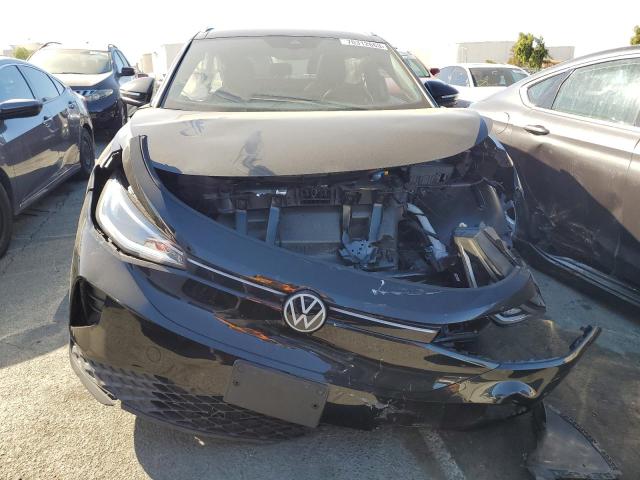 WVGKMPE21MP058952 - 2021 VOLKSWAGEN ID.4 PRO S შავი ფოტო 5